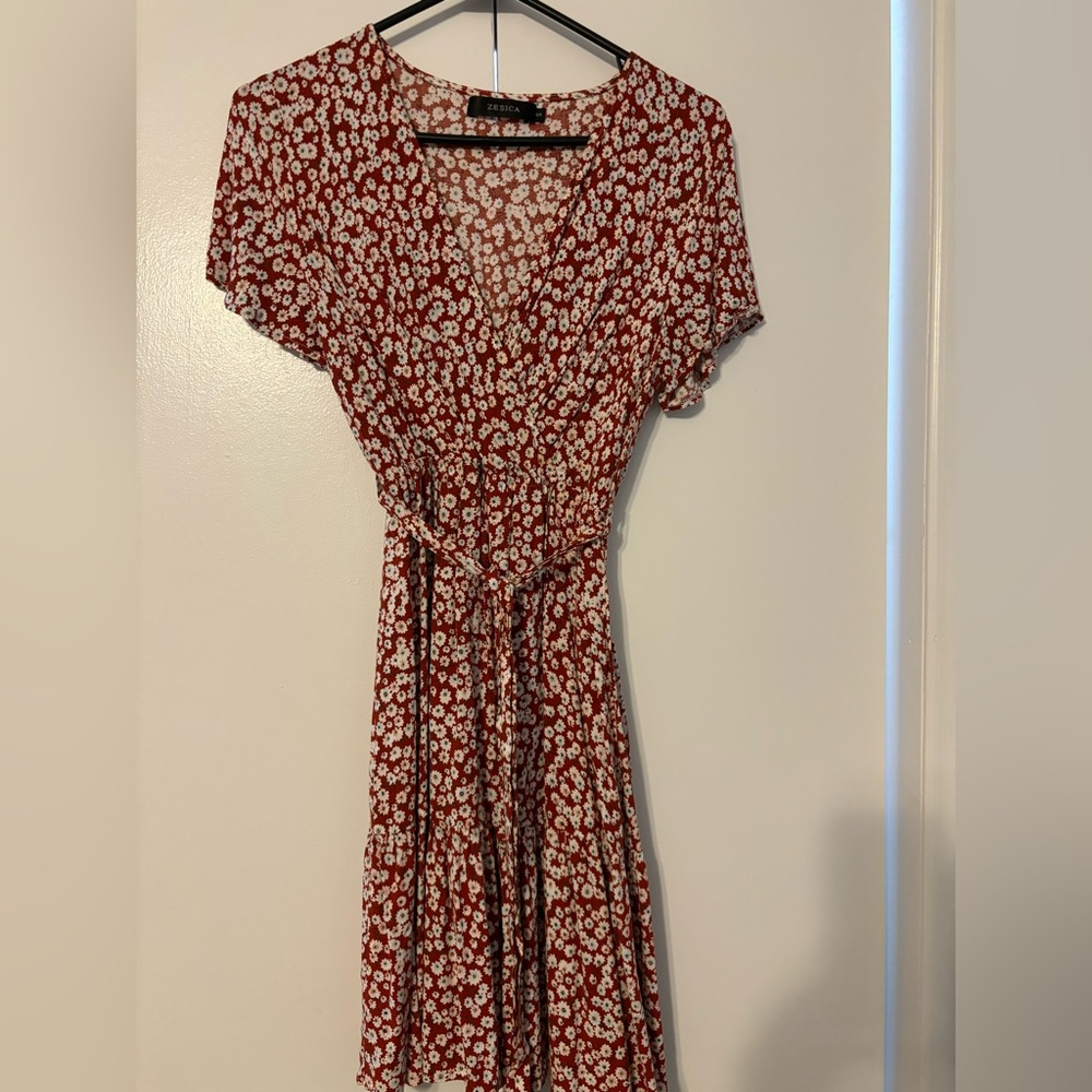 NWT! New Floral Zesica Faux Wrap Dress. Never worn